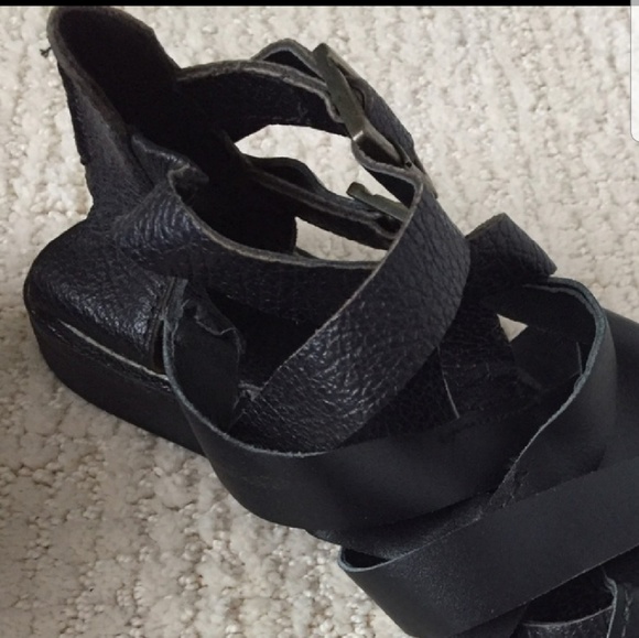 IVAN GRUNDAHL gladiator leather sandals sz 8 38 - Picture 2 of 4